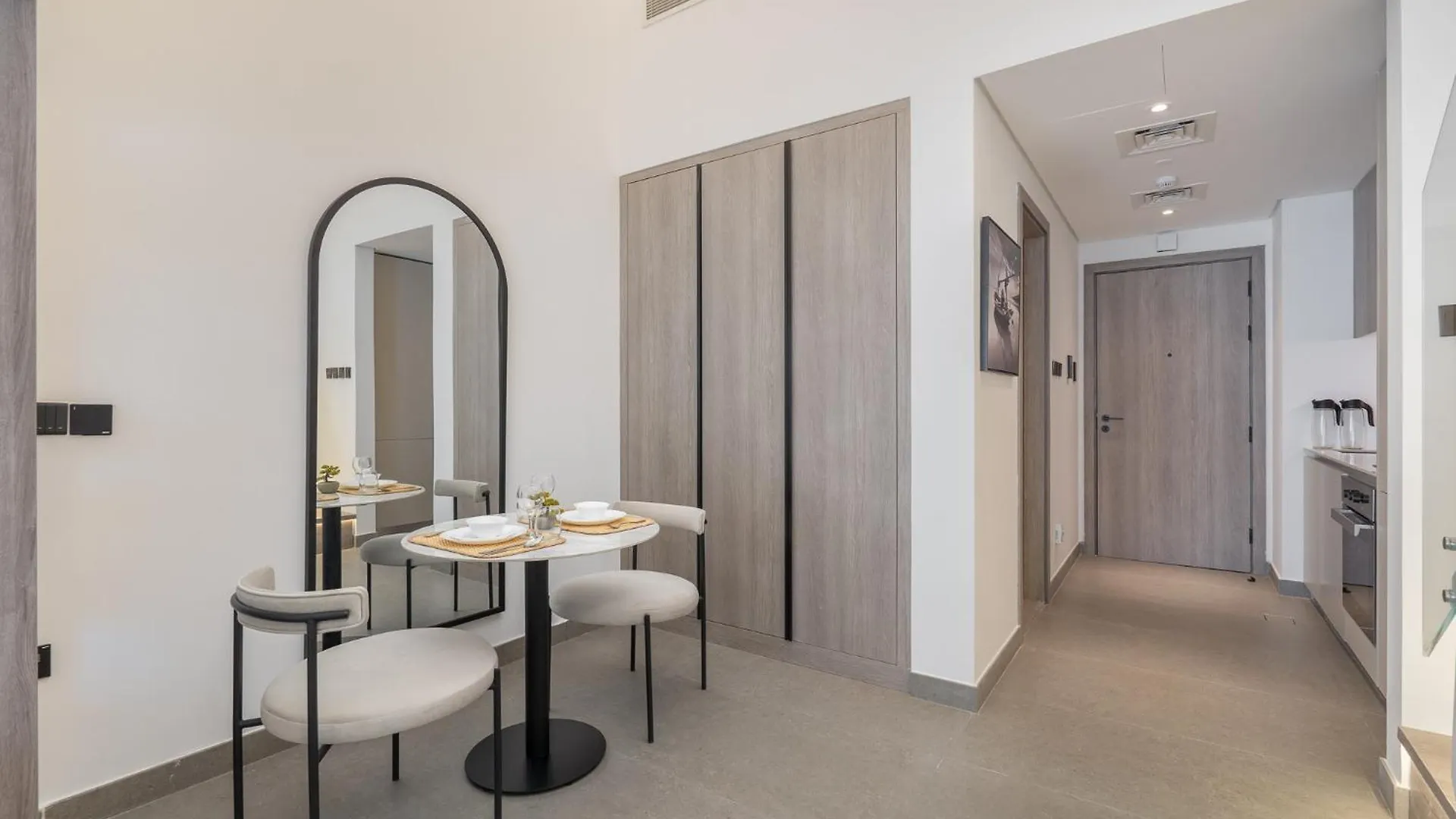 Trendy Loft Studio In Oxford Terrace Jvc Dubai Apartment