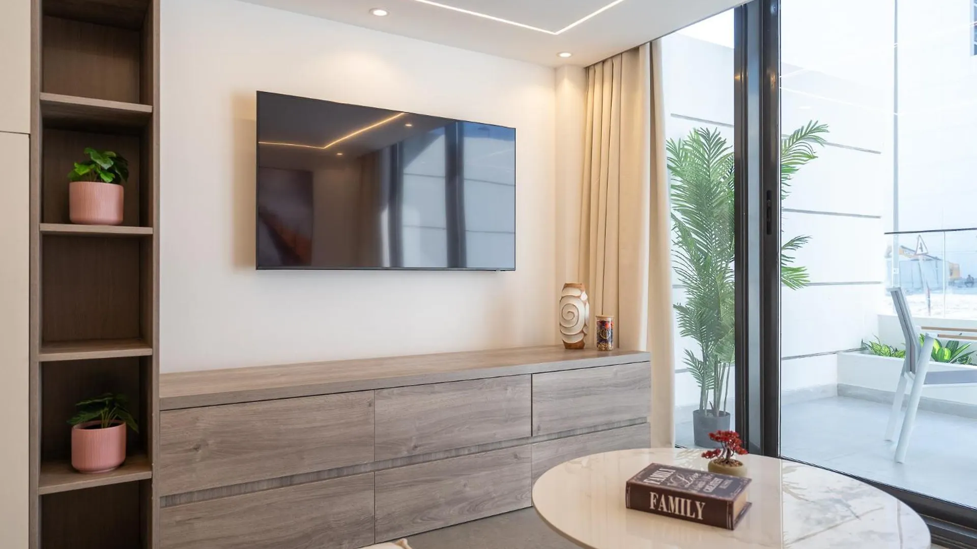 Trendy Loft Studio In Oxford Terrace Jvc Dubai Apartment